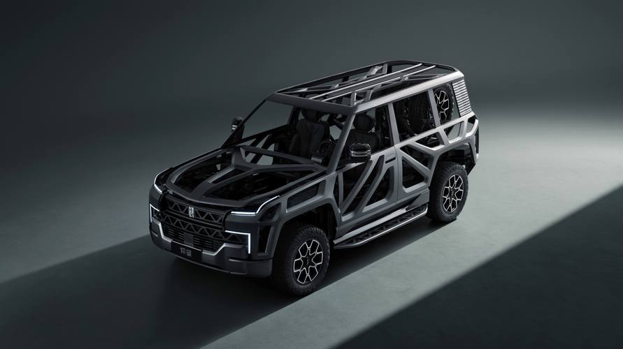 广州8仰望U8硬派越野的科技魅力，国能汽车对传统燃油车市场的冲击